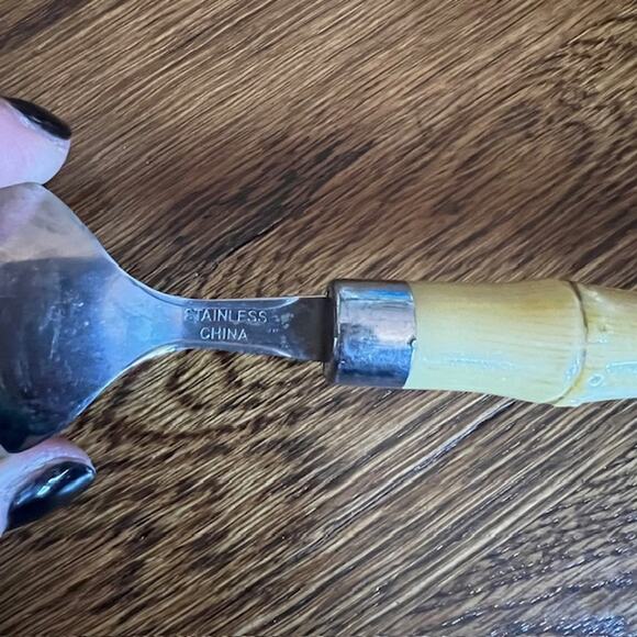 VTG Faux Bamboo Handle Stainless Steel Flatware Tiki Tropical Boho - 16 pieces - Picture 3 of 4